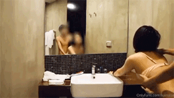หนังโป๊มาคับ.com แหวกรูหี เสียวหี เย็ดไม่ยั้ง เย็ดในห้องน้ำ เย็ดหน้ากระจก