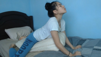 หนังโป๊มาคับ.com แคมหี เสียวหี เย็ดหมอน เย็ดสาวเวียดนาม เย็ด